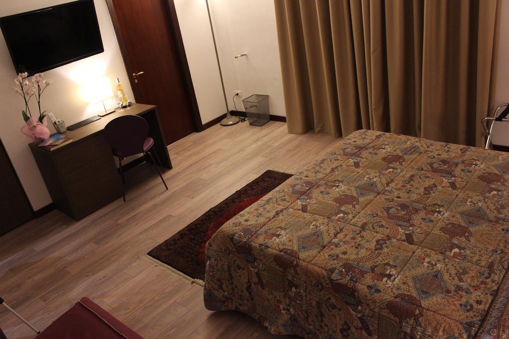 B&B Casa Grant Palermo Ruang foto